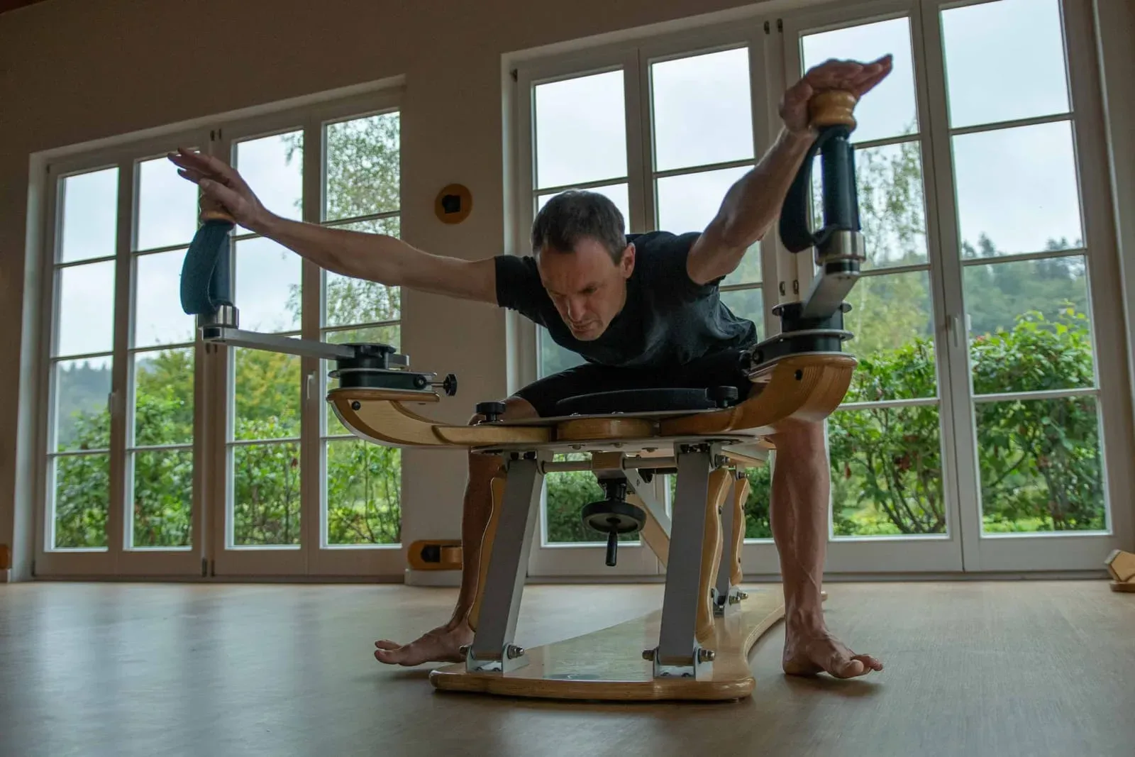 Gyrotonic Übungen mit Robert Meggle